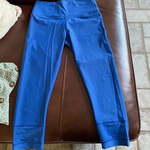 BLUE VICTORIA SECRET SPORTS LEGGINGS